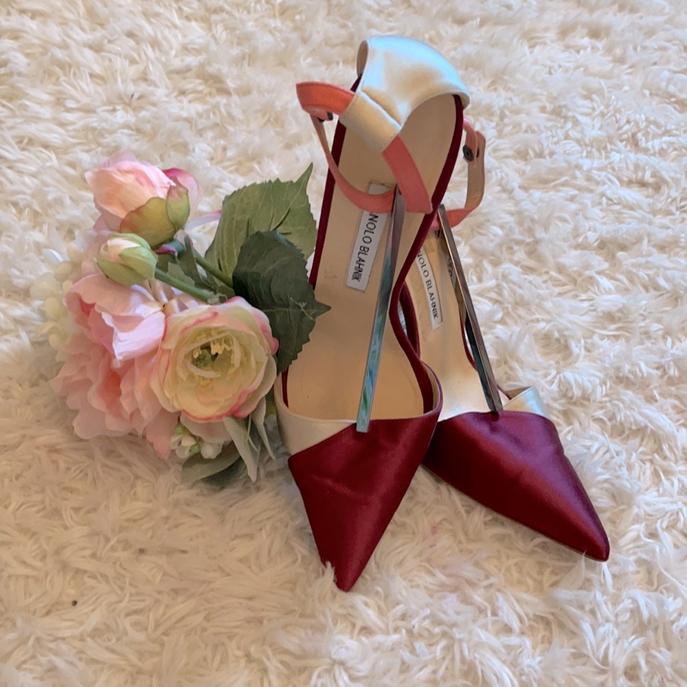 Manolo Blahnik x Carolina Herrera runway h…